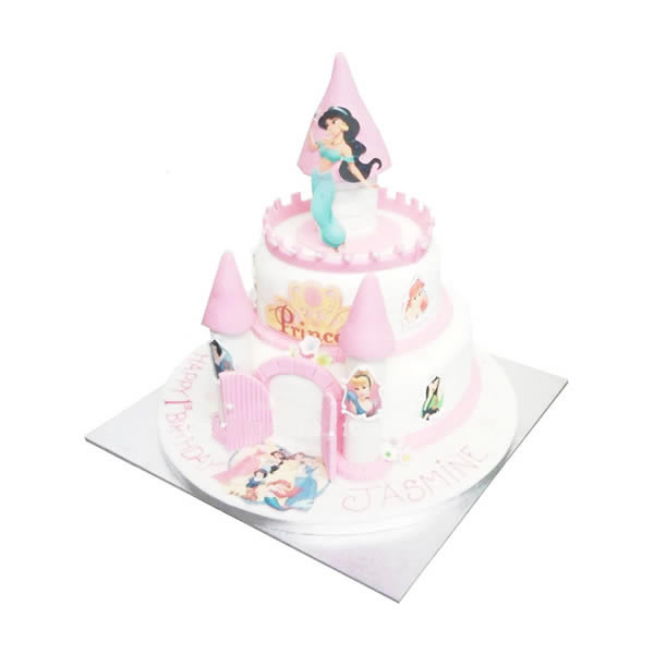 Adding Grass to a Princess Castle Cake | Birthday Cakes - YouTube